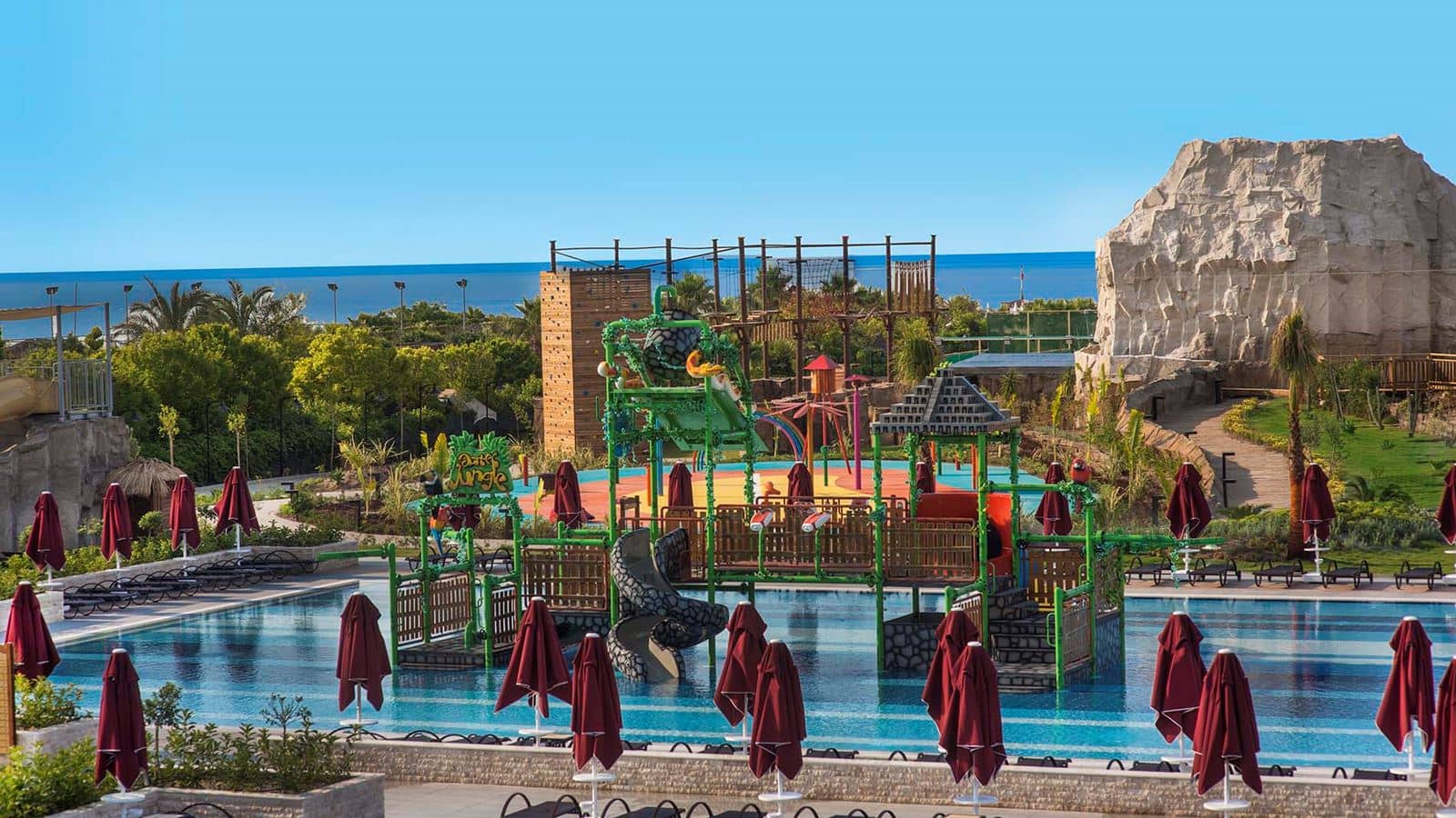 water-park-outdoor-pool