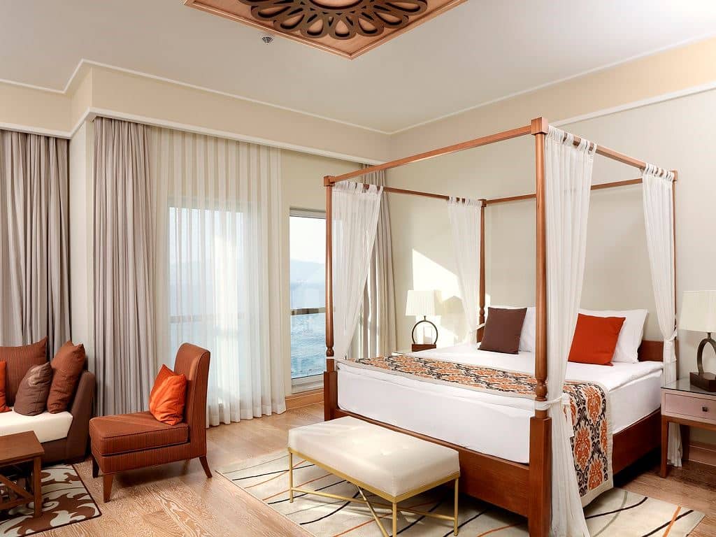 rooms-royal-villa