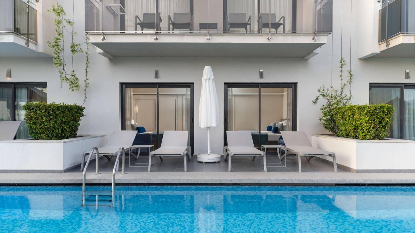rooms-family-superior-swim-up