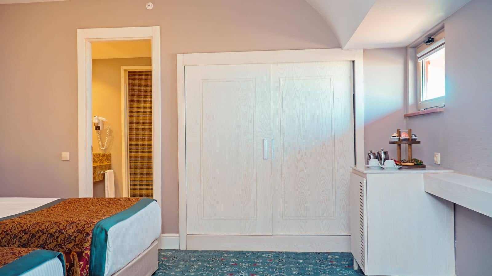 rooms-duplex-family-room-sea-view