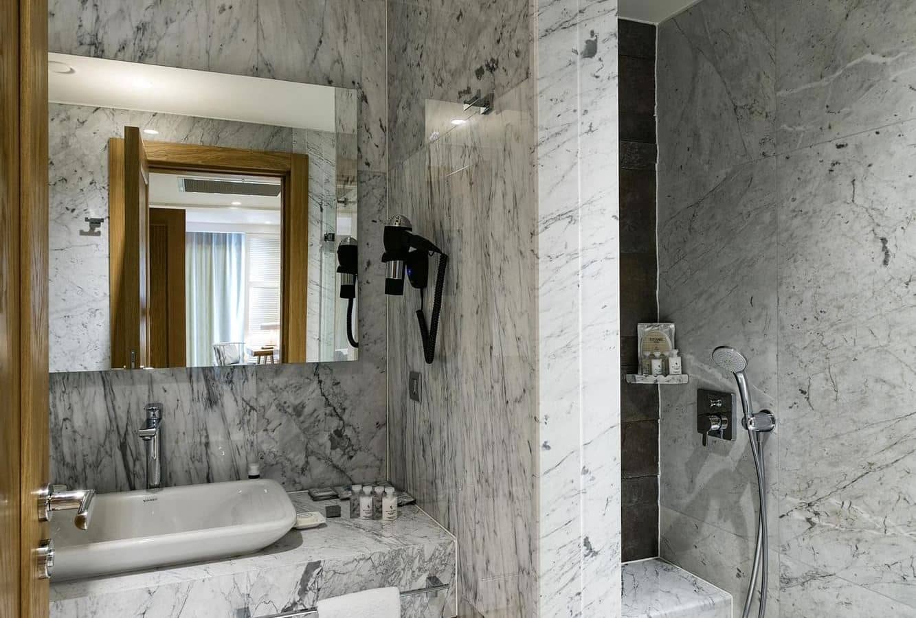 rooms-exclusive-villa