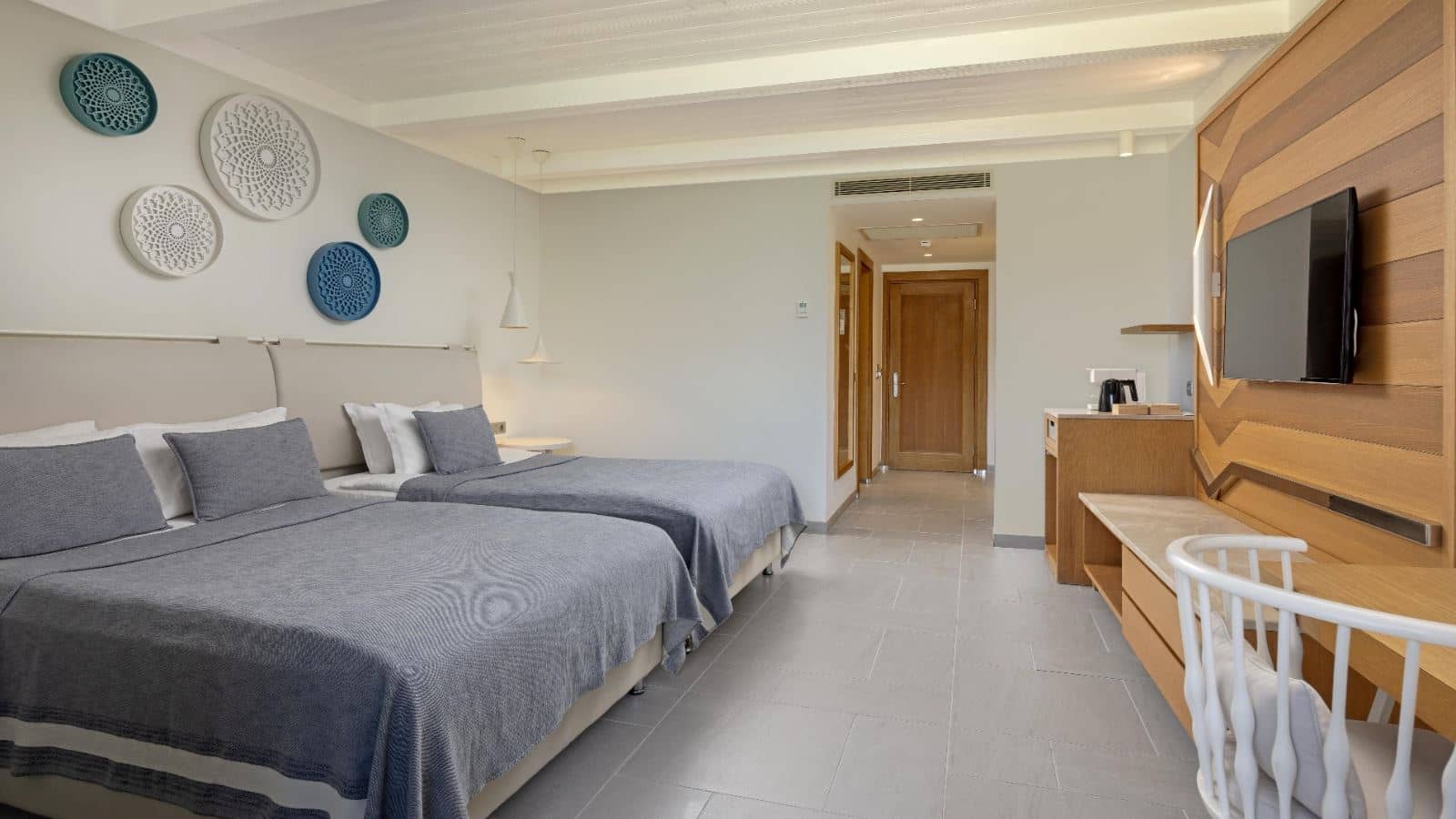 rooms-swim-up-standard-room