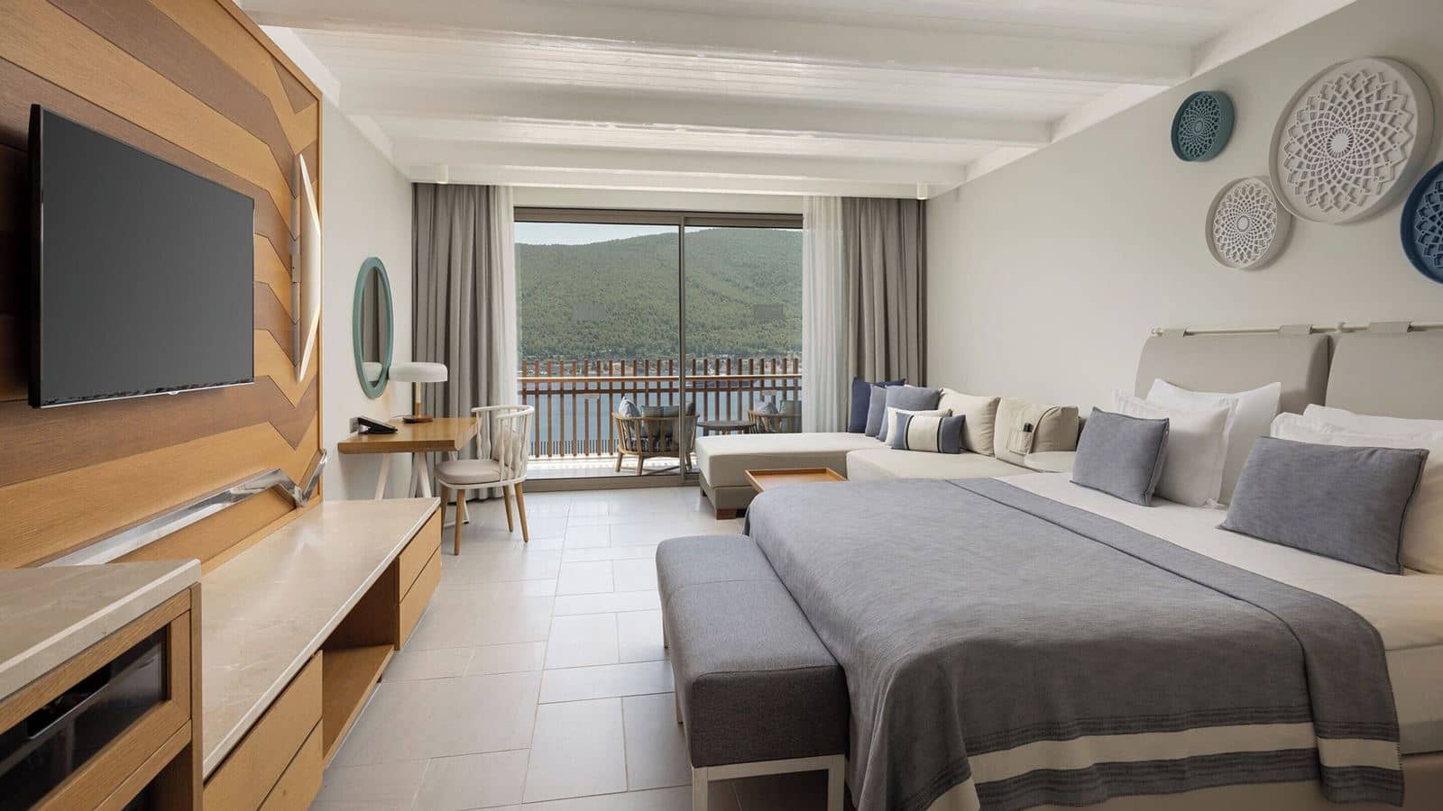 rooms-superior-room-sea-view-balcony-or-terrace