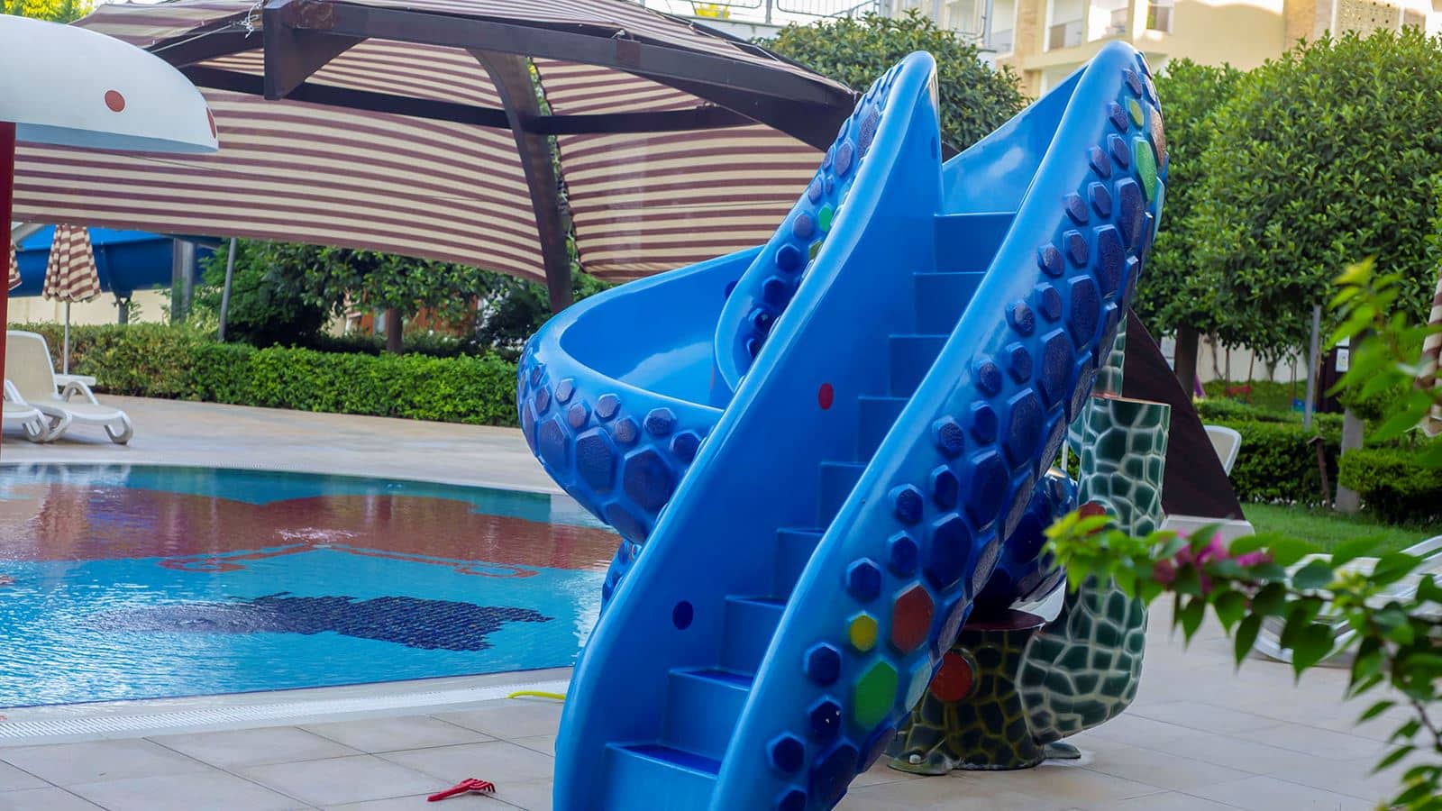 pools-outdoor-childrens-pool