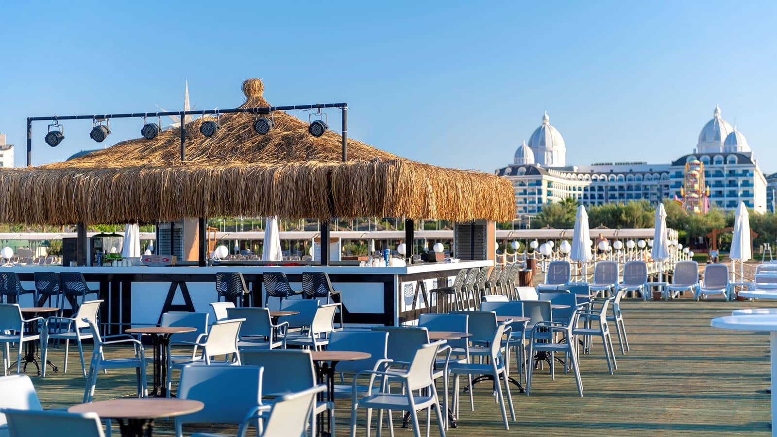 bars-pier-bar