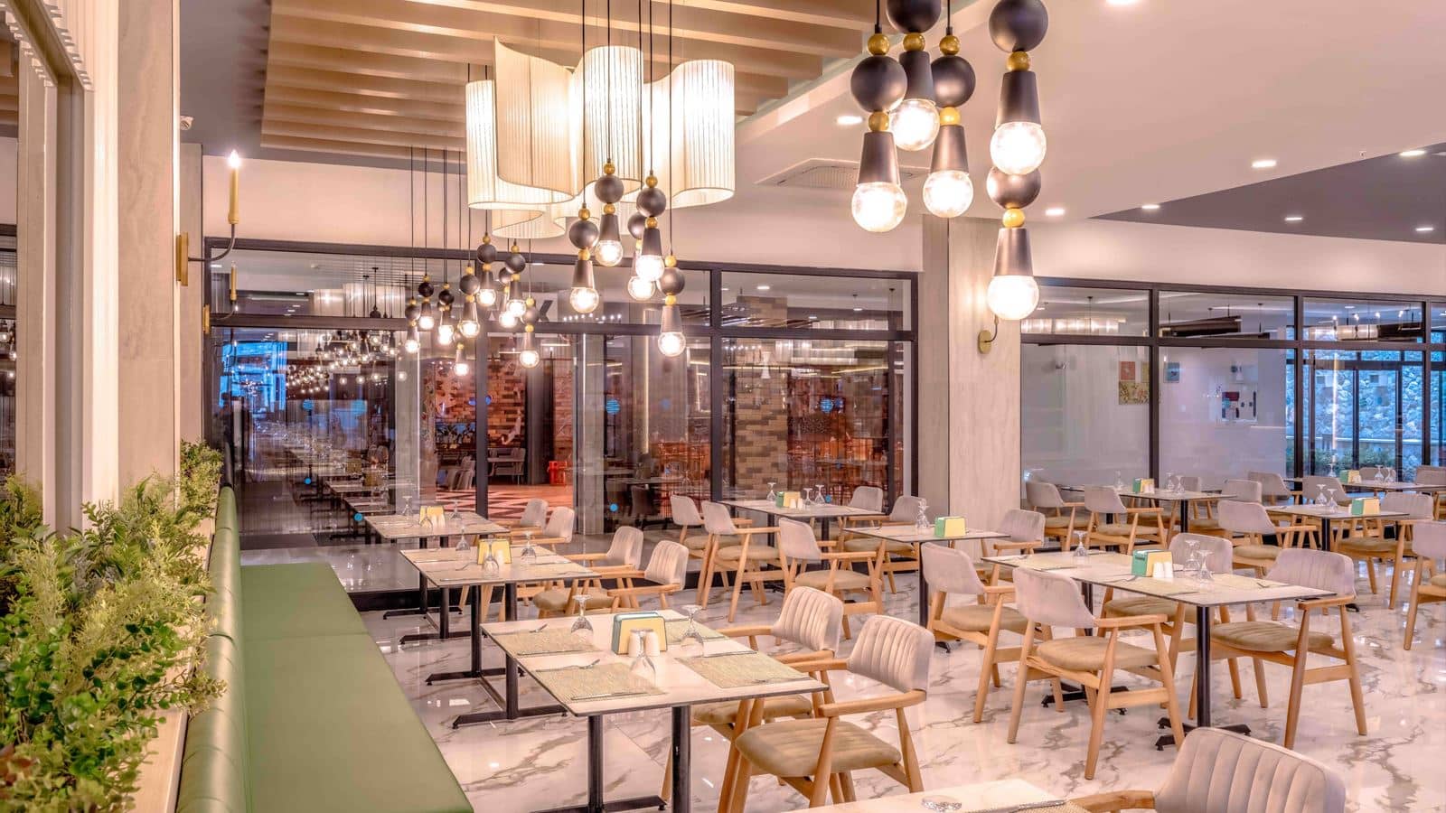restaurants-main-restaurant