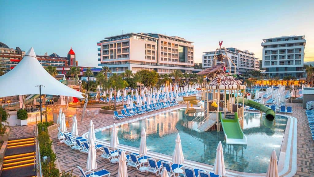 water-park-water-park