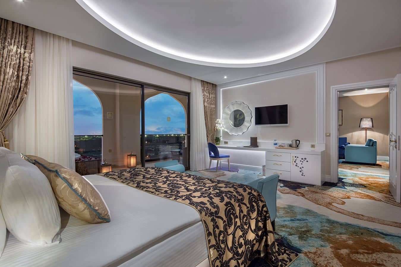 rooms-king-suite