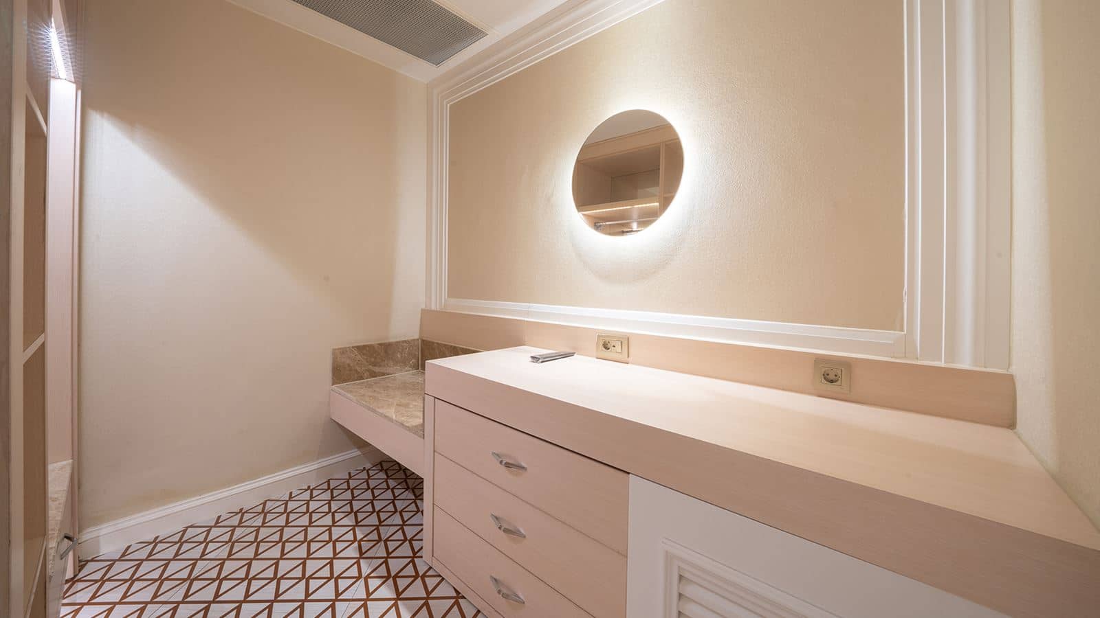 rooms-family-delux