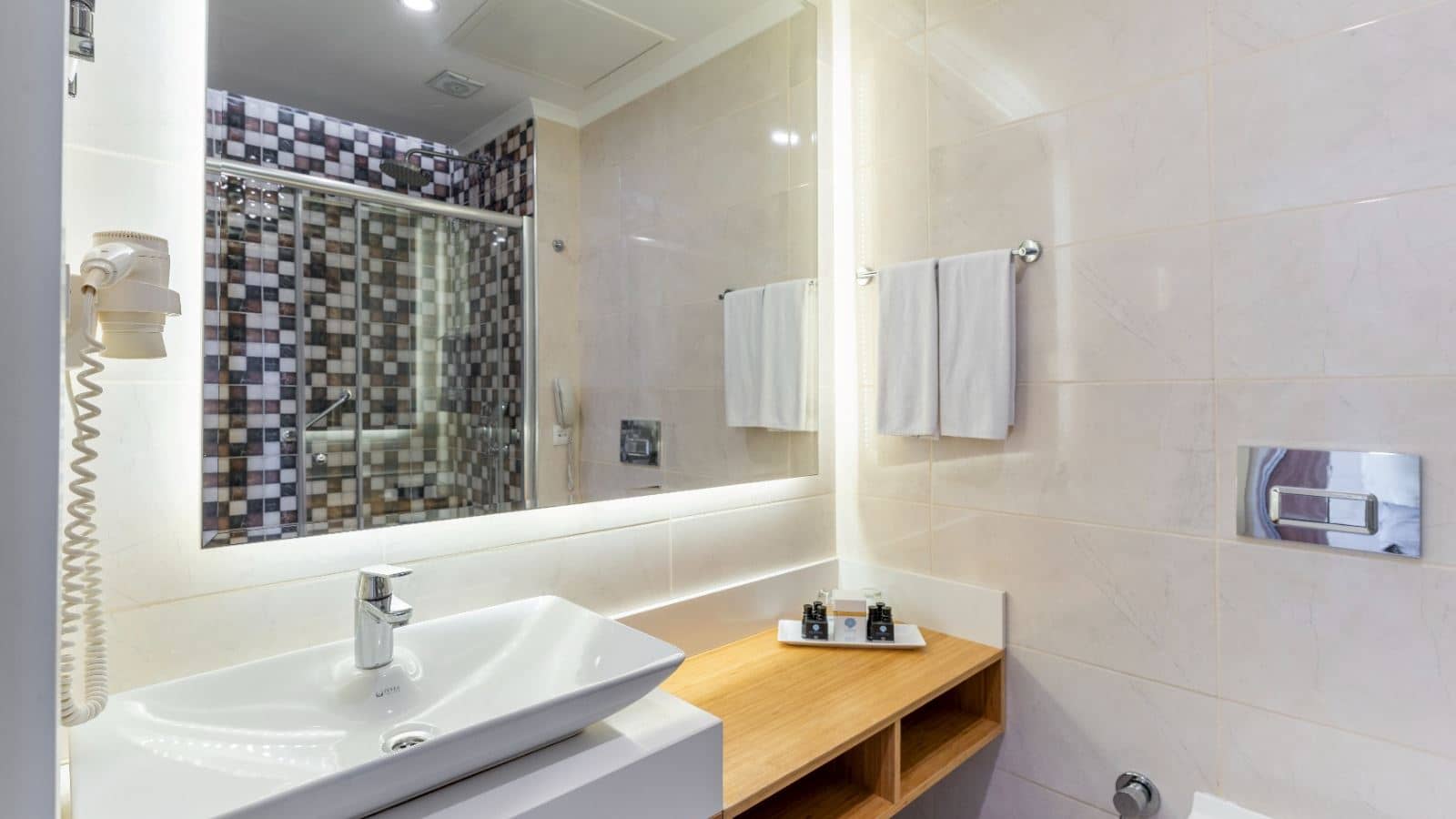 rooms-standart-room-land-view---main-building-annex-building-b-block