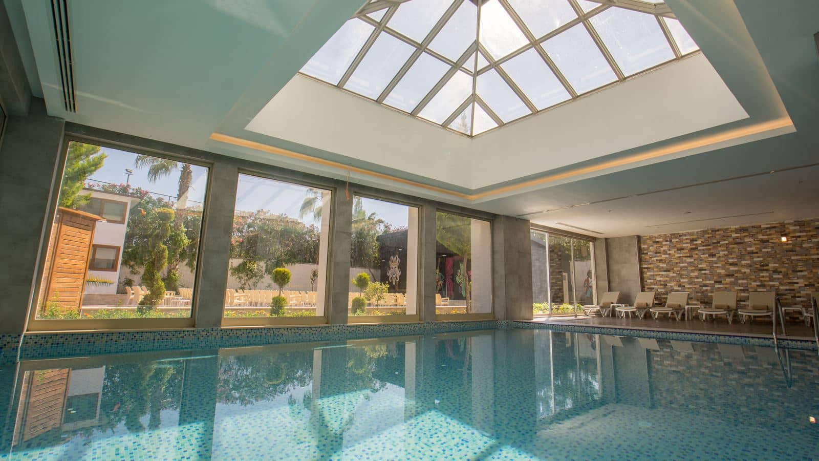 pools-indoor-pool