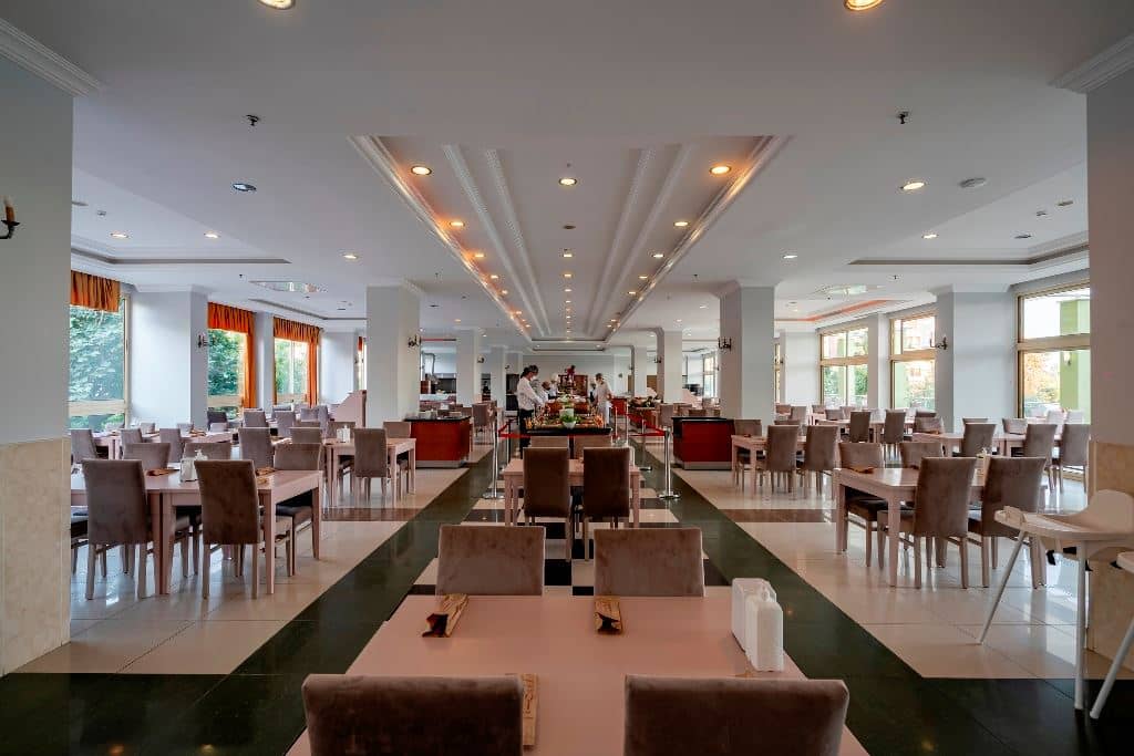 restaurants-main-restaurant