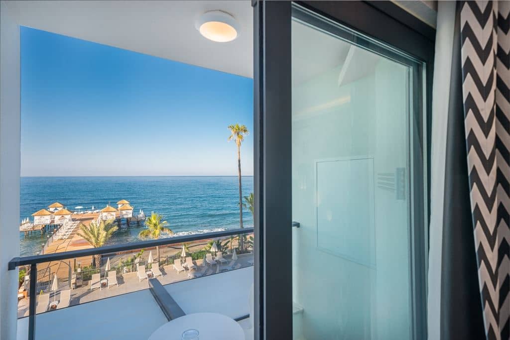 rooms-standard-room-a-blok-sea-view
