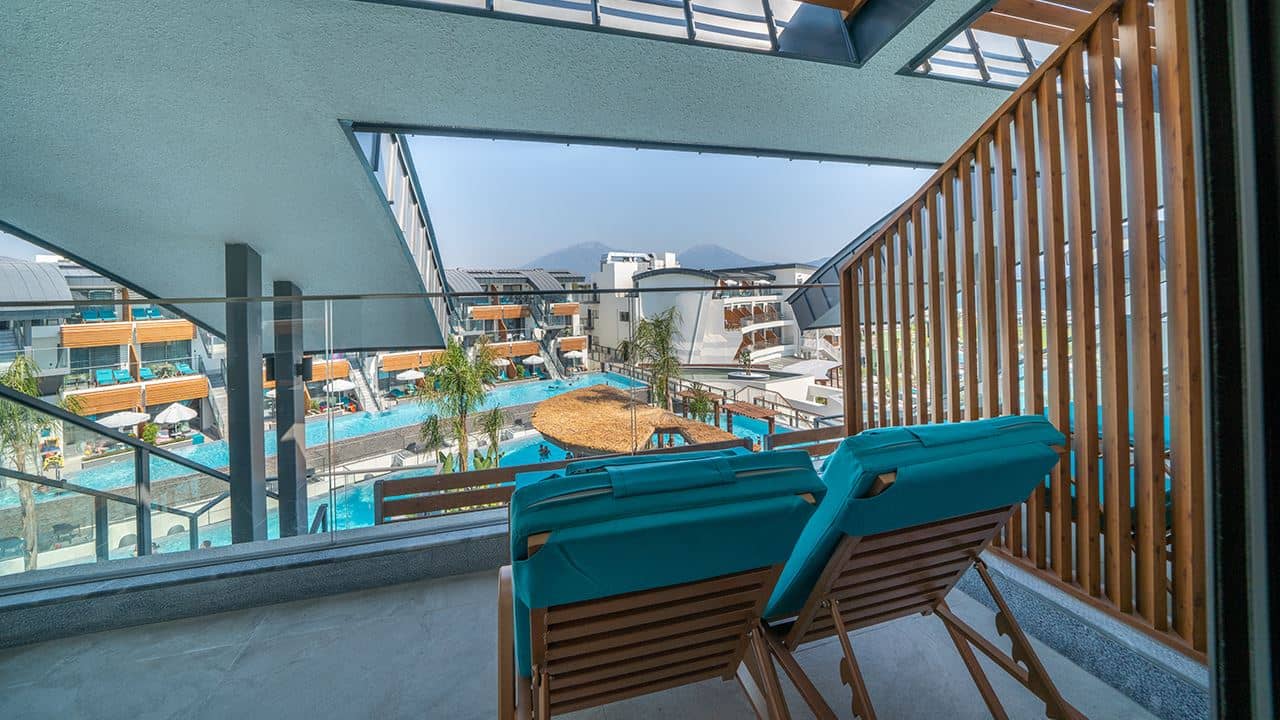 rooms-family-room-pool-access-via-stairs