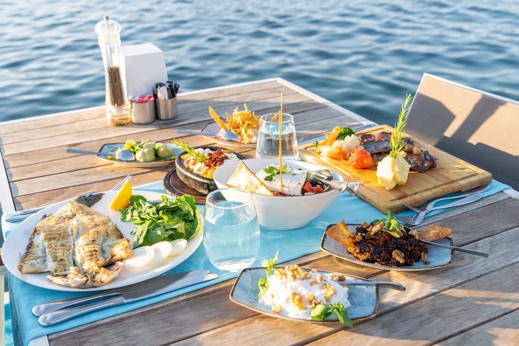 restaurants-fi-light-pier-restaurant