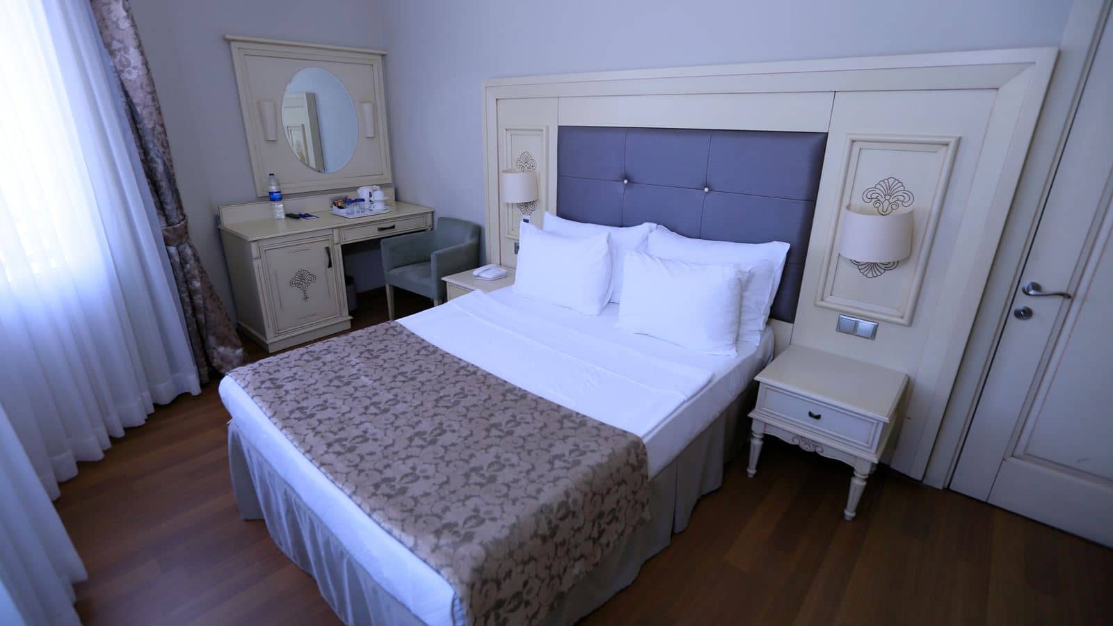 rooms-family-connecting-room