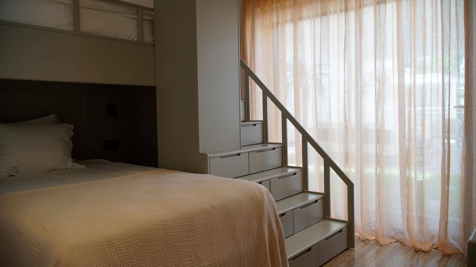 rooms-executive-villa
