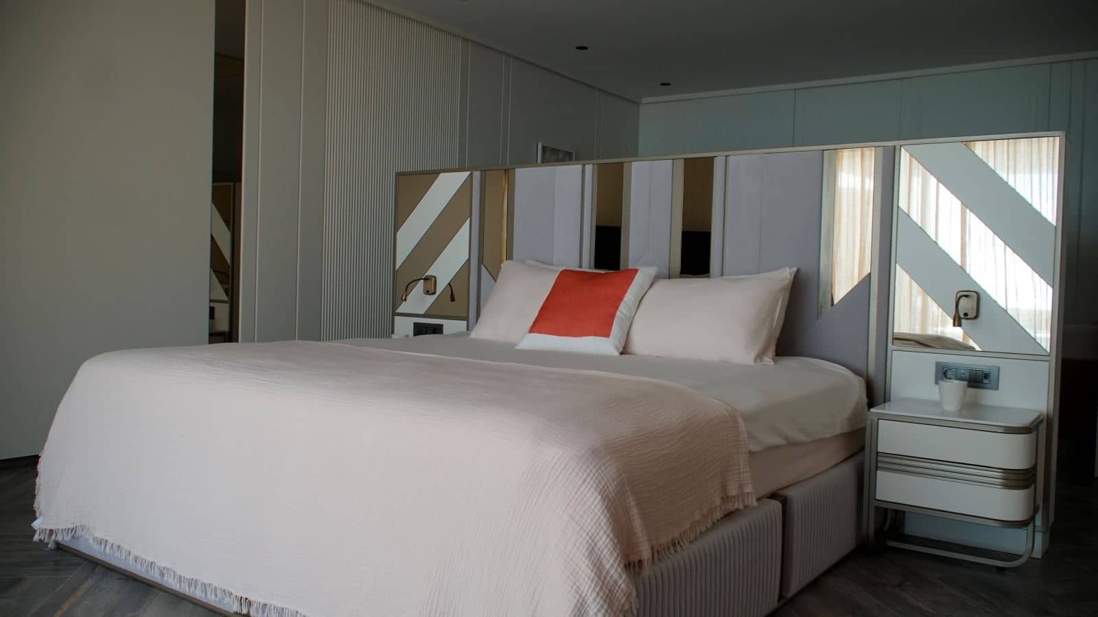 rooms-executive-villa