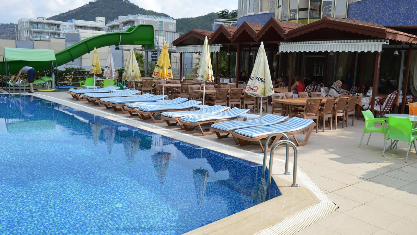 pools-outdoor-pool