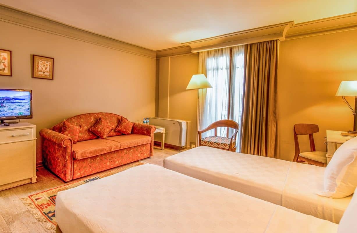 rooms-standard-room-garden-view