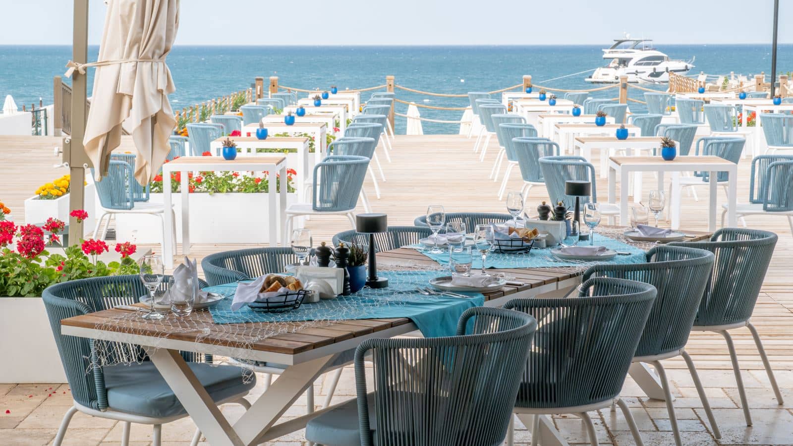 restaurants-arsiya-greak-a-la-carte