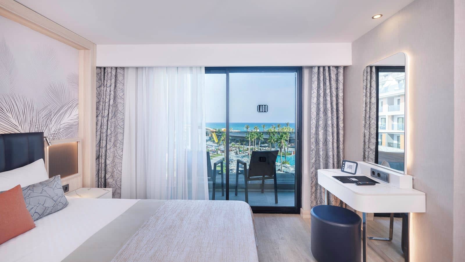rooms-superior-sea-view