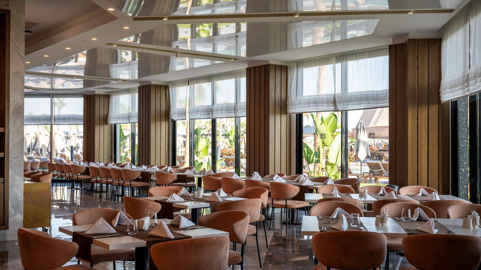 restaurants-main-restaurant-magna