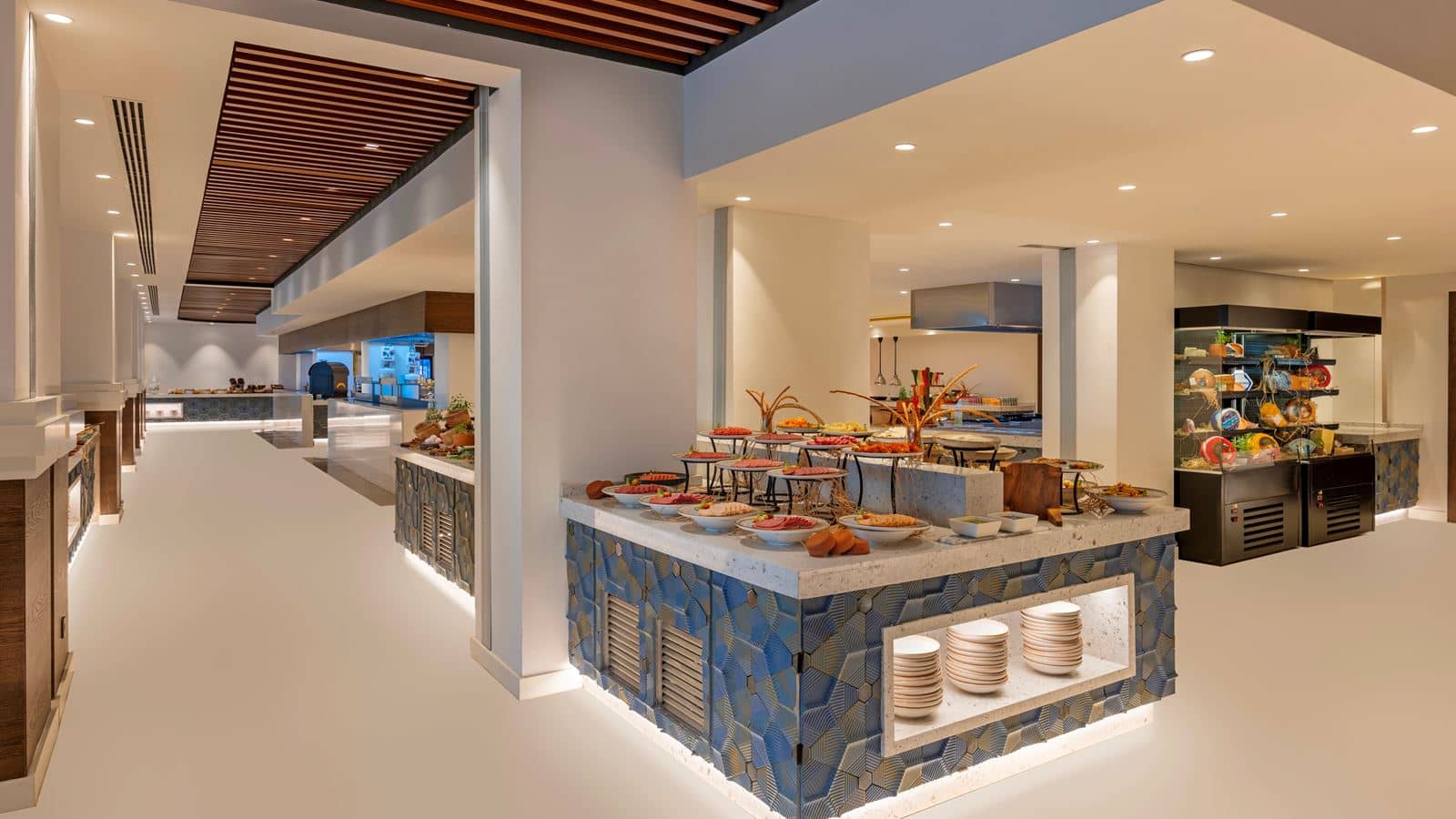 restaurants-myra-main-restaurant--children-buffet