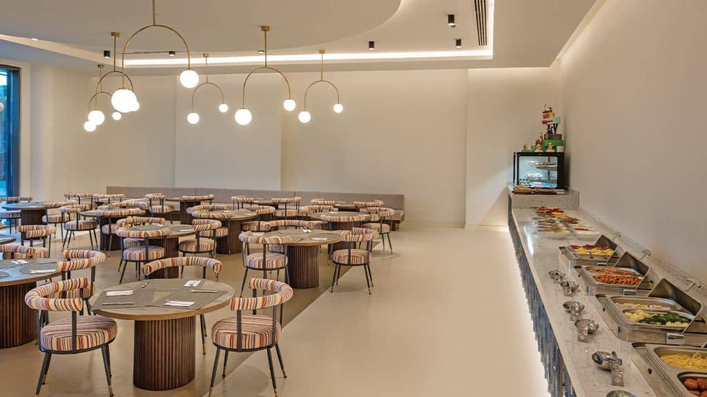 restaurants-myra-main-restaurant--children-buffet