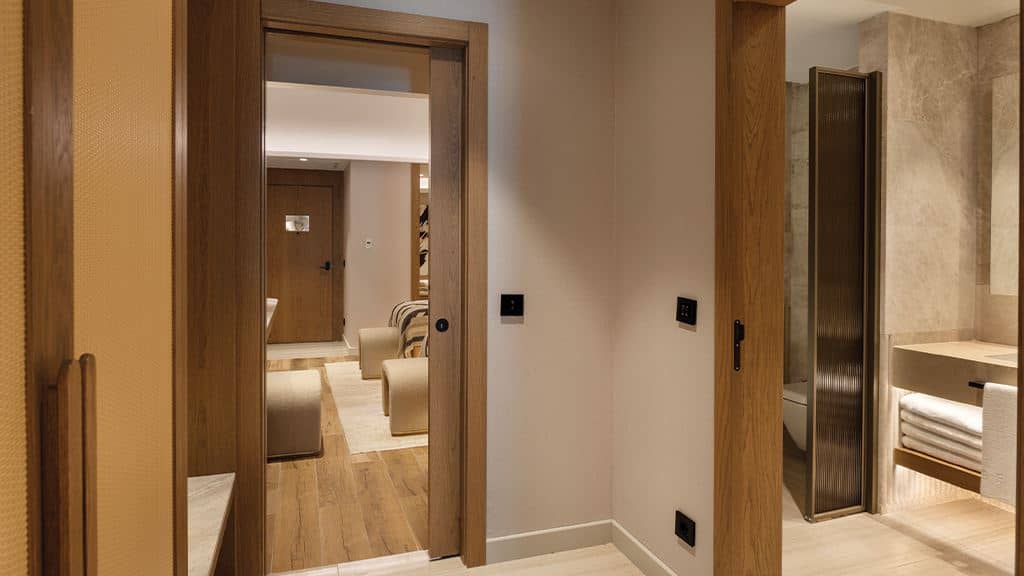 rooms-family-room