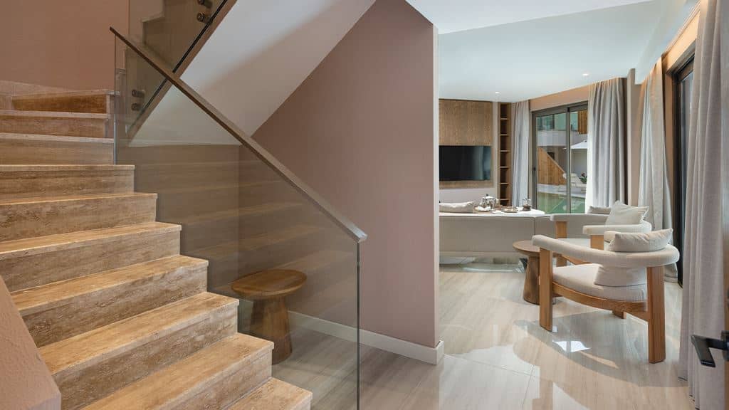 rooms-lake-house
