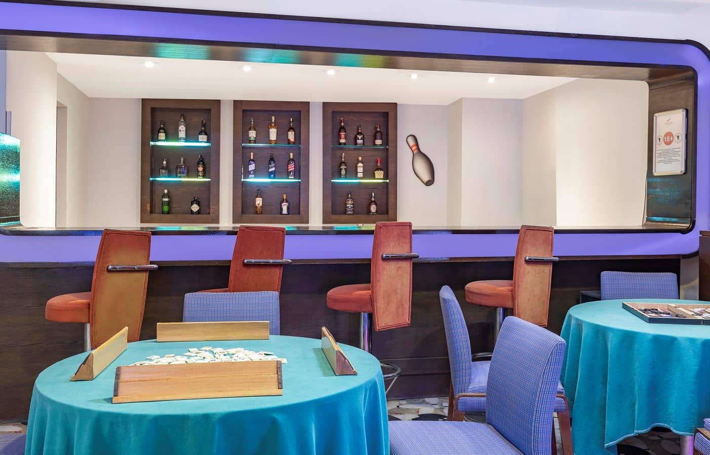 bars-strike-bowling-bar