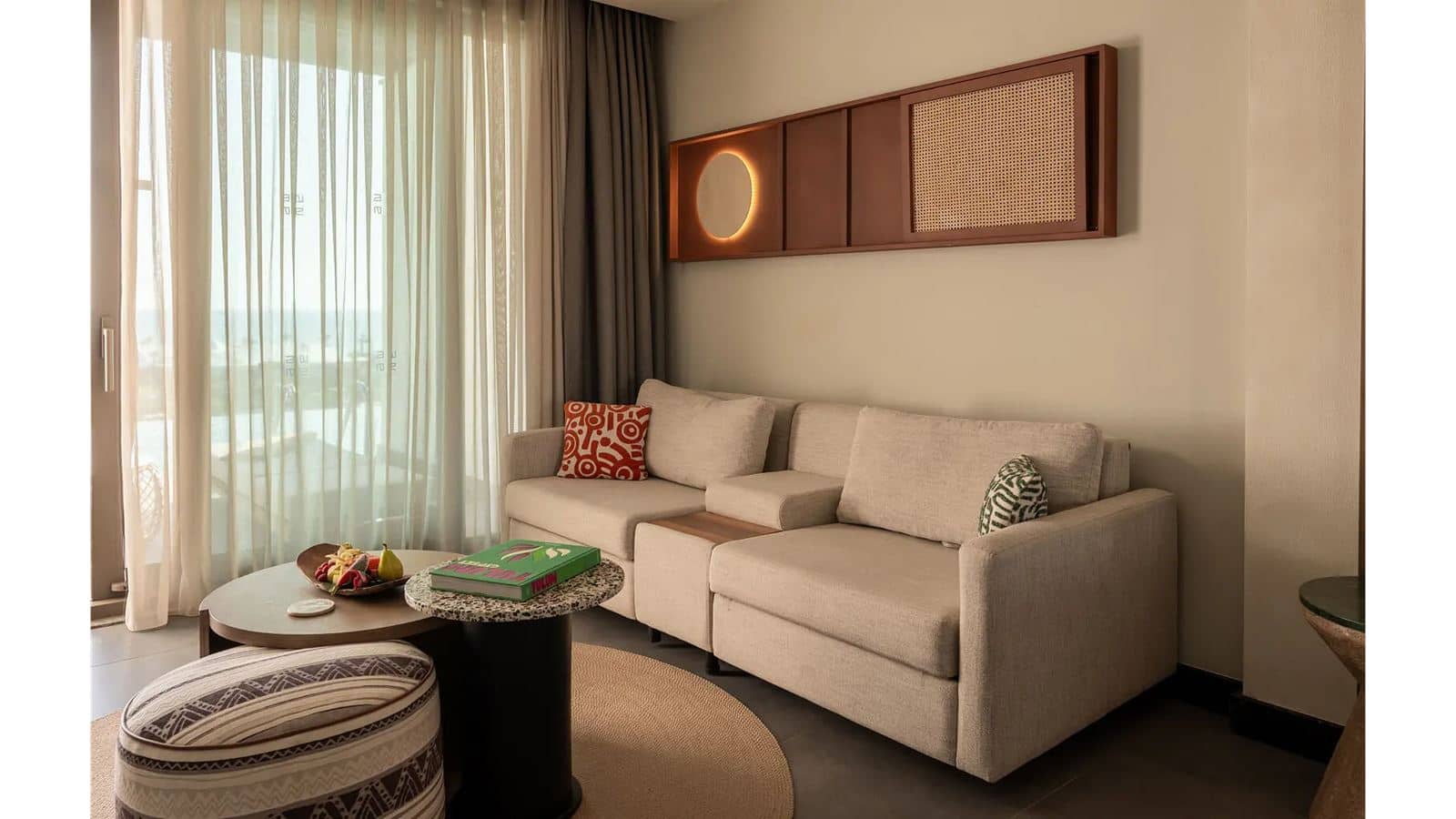 rooms-deluxe-swim-up-sea-view