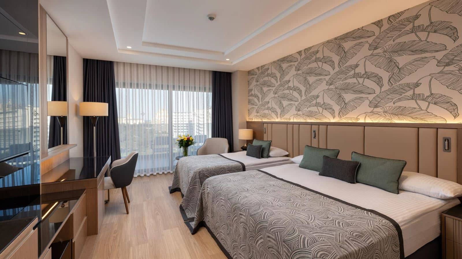 rooms-superior-room