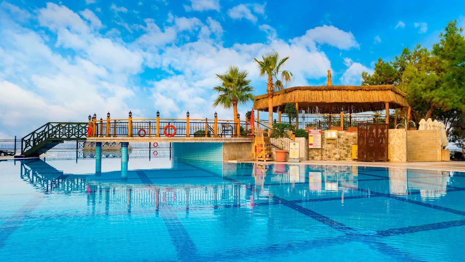 pools-outdoor-pool