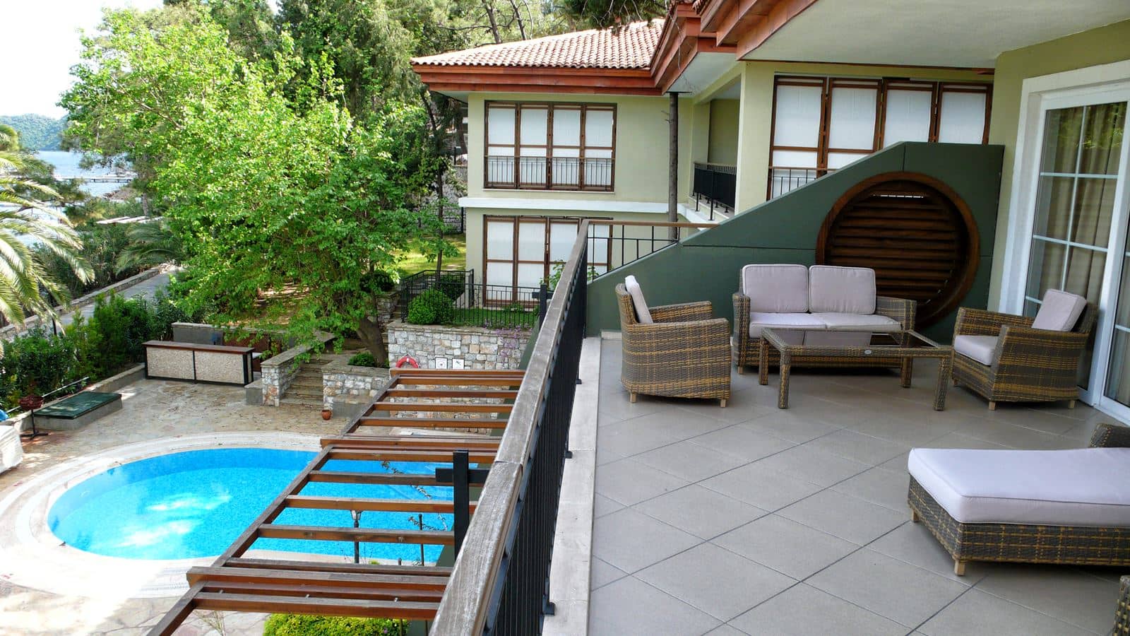 pools-pools
