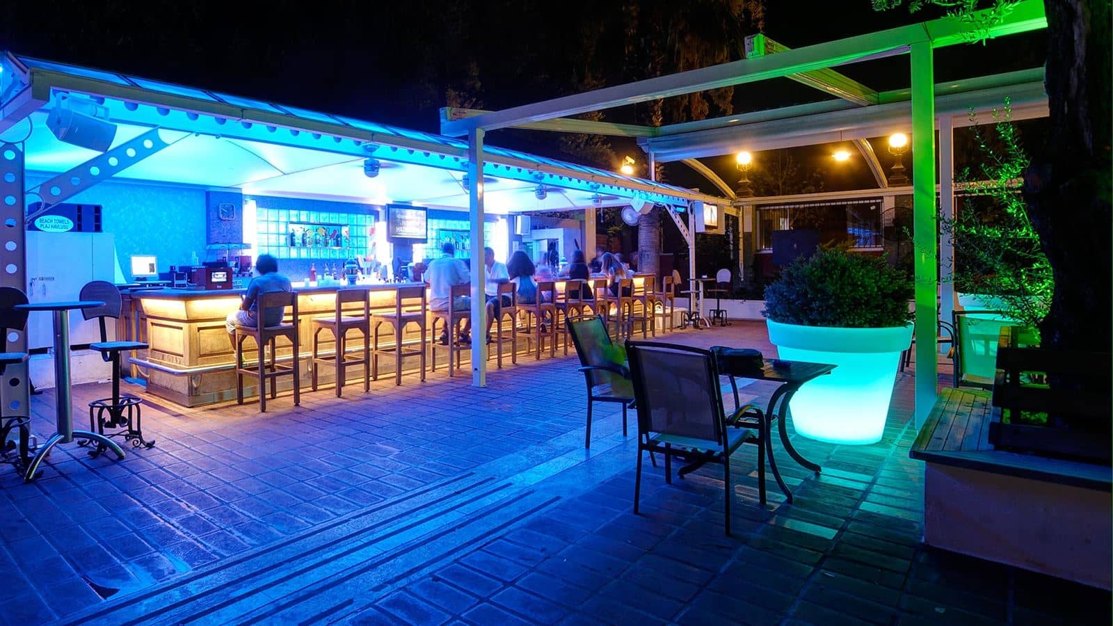 bars-pool-bar