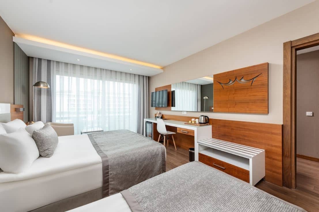 rooms-family-room-2-bedroom