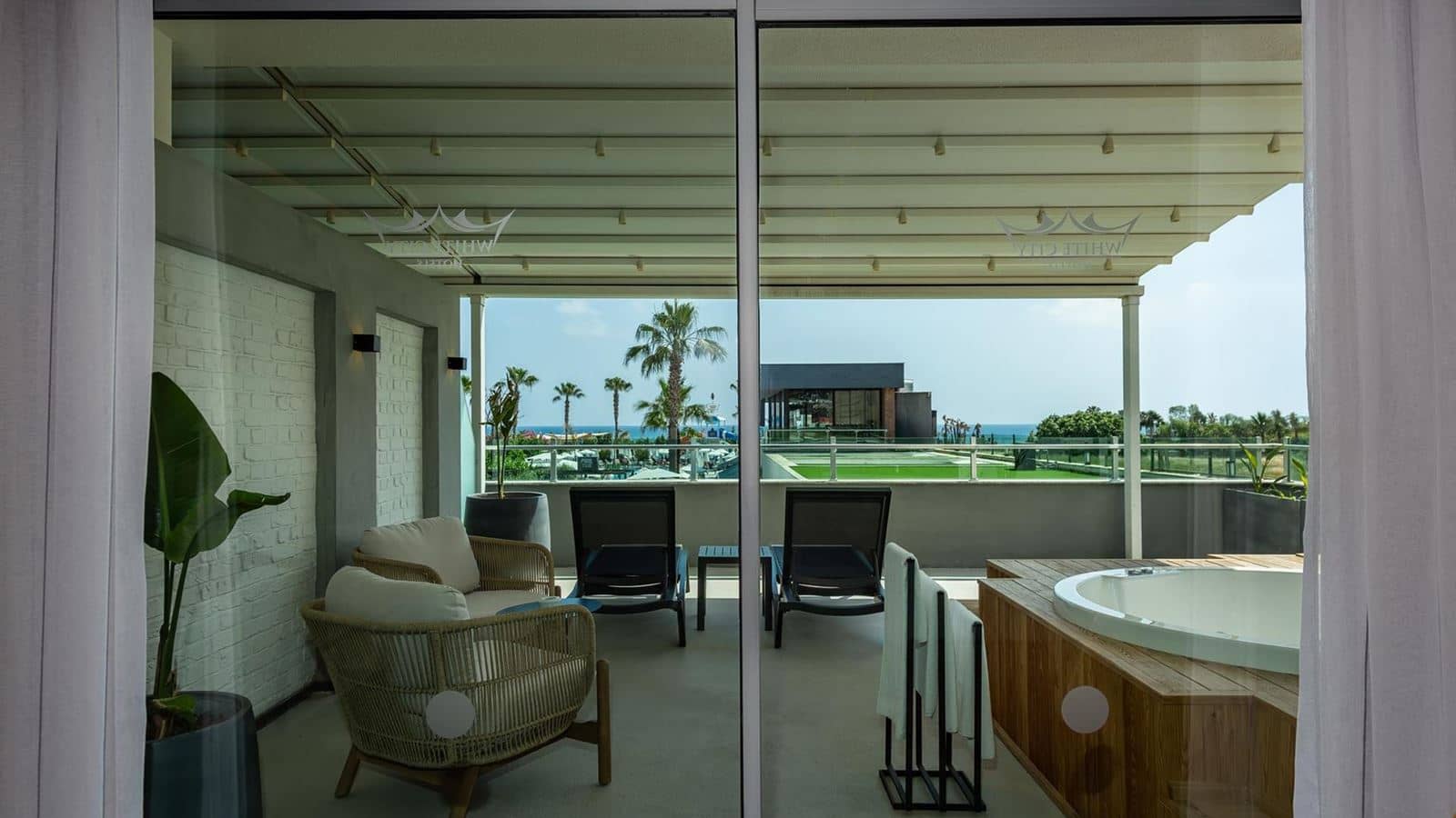 rooms-premium-signature-room
