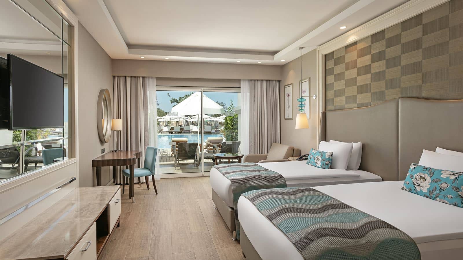 rooms-family--swim-up