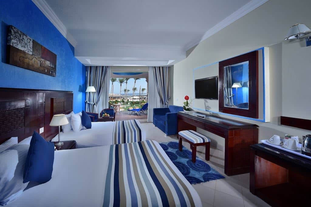 rooms-blue-room