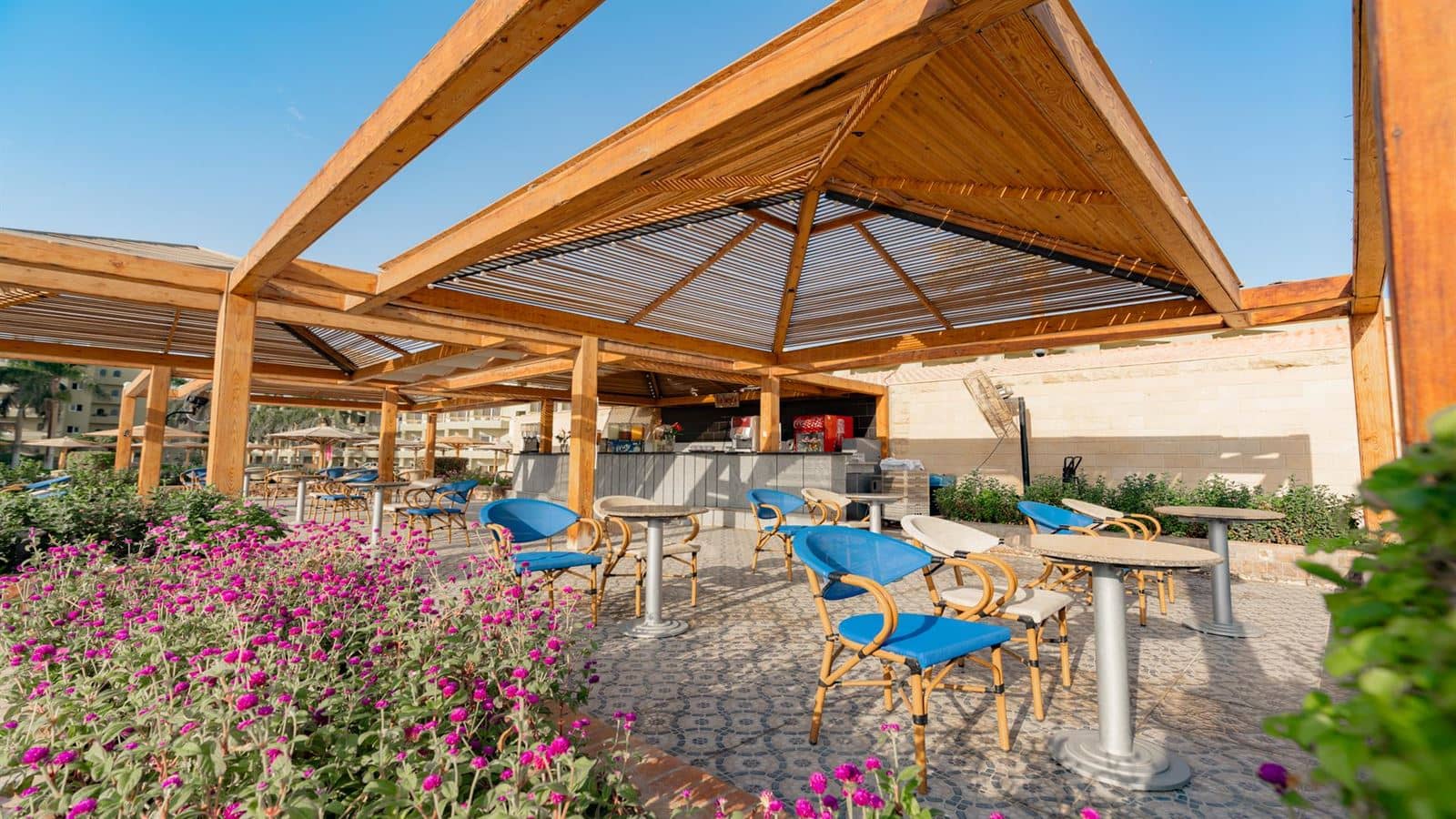 bars-siesta-pool-bar