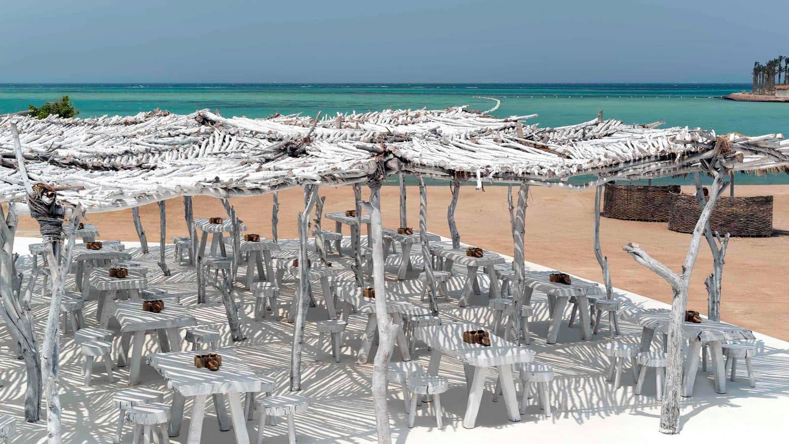 bars-yades-beach-bar