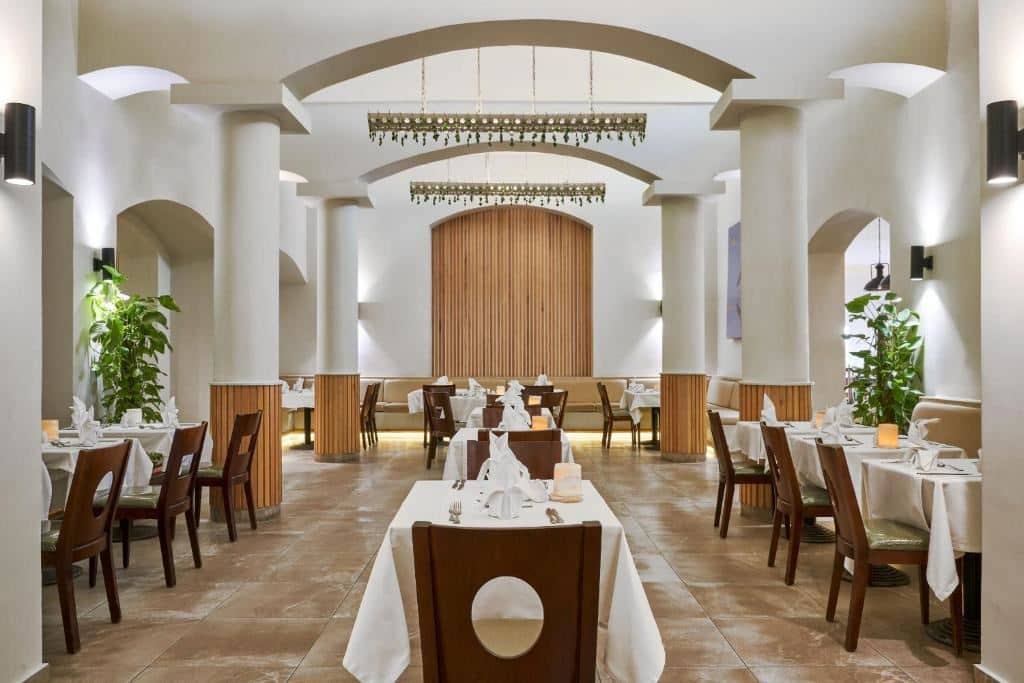 restaurants-restaurants