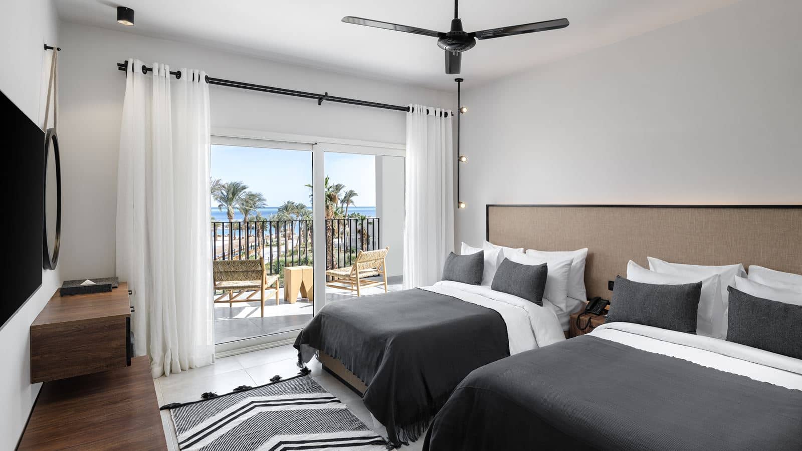 rooms-twobedroom-suite