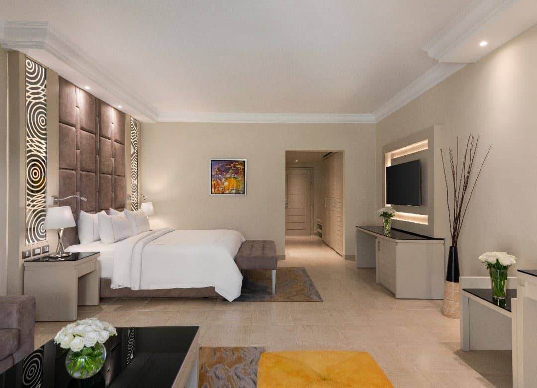 rooms-deluxe-room