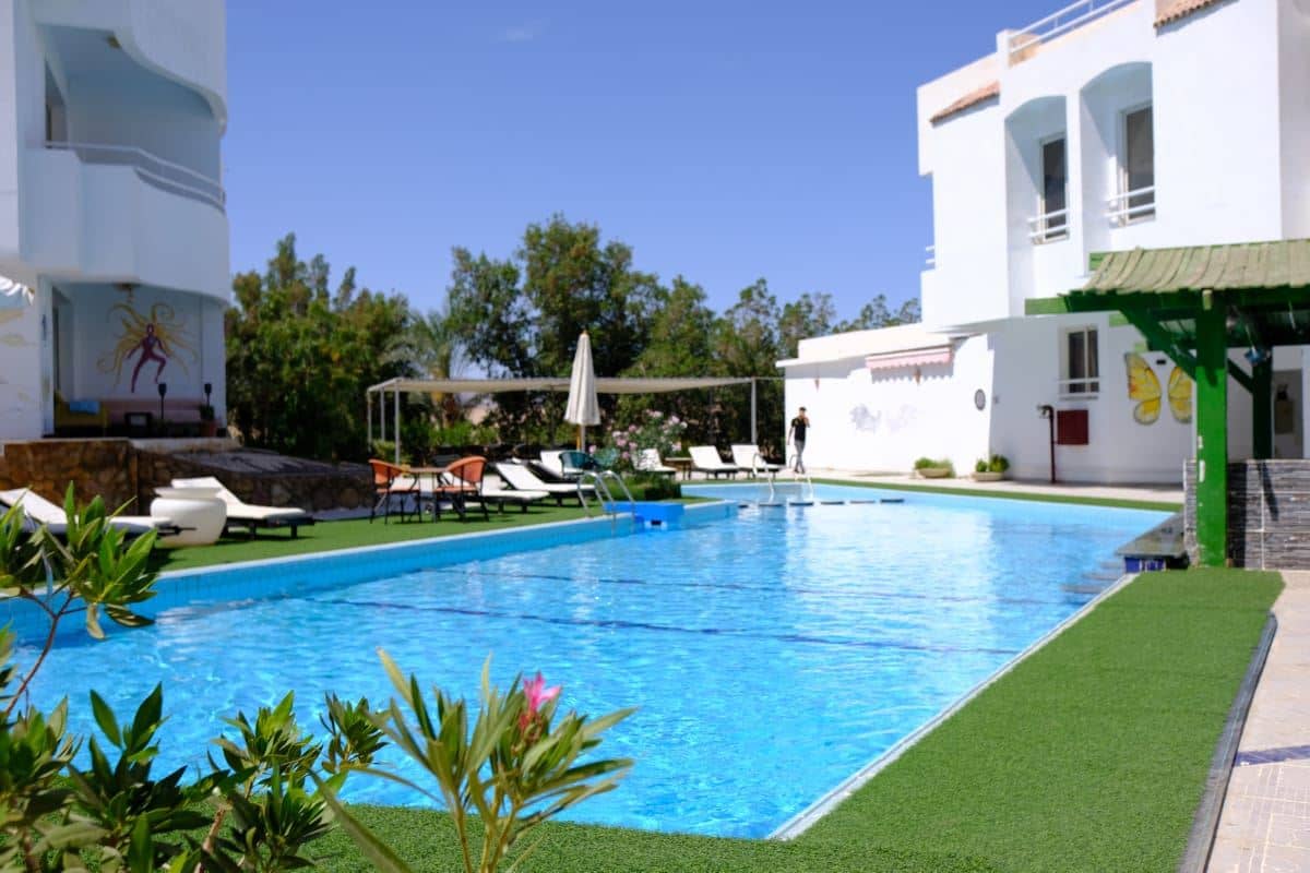 pools-outdoor-pool
