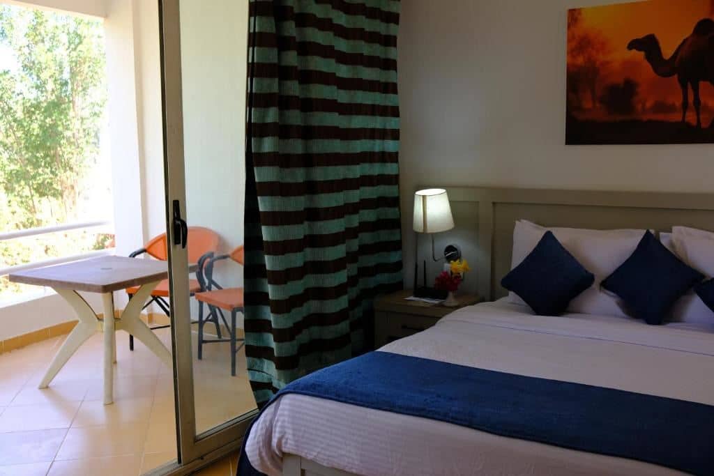 rooms-standard-room