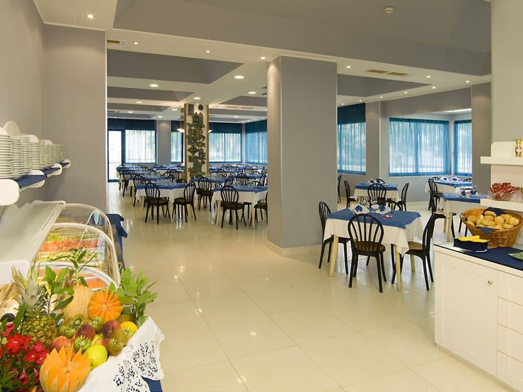 restaurants-restaurant