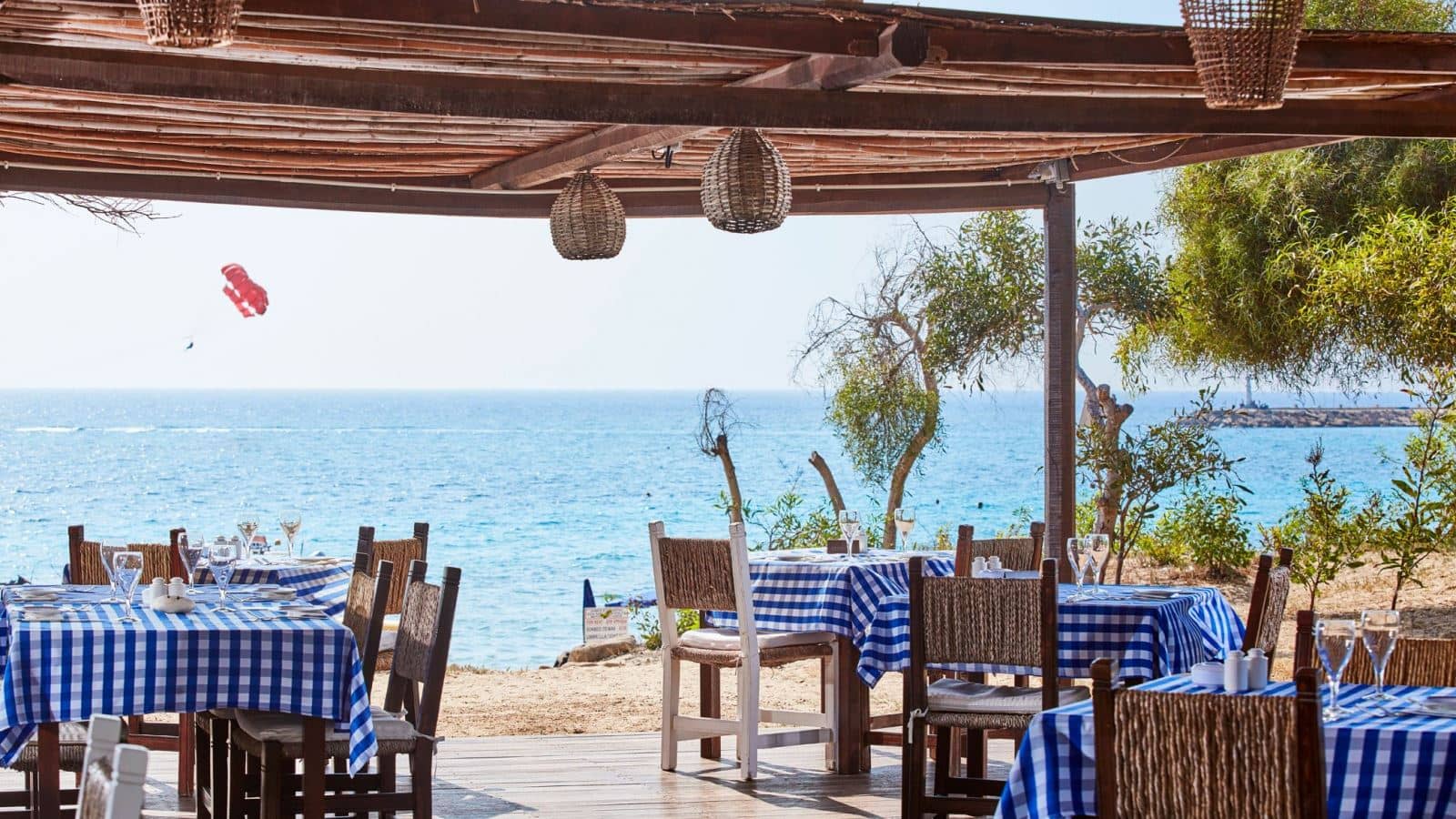 restaurants-fishermans-hut